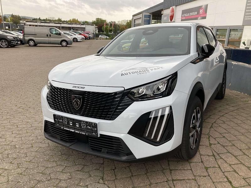 Neu Peugeot 2008 Active 101 PS (74 kW) 2025 Weiß SUV