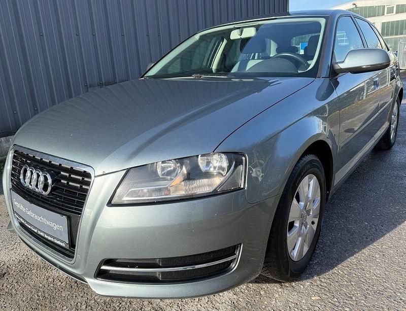 Gebraucht Audi A3 Attraction 105 PS (77 kW) 2010 Grau Kombi