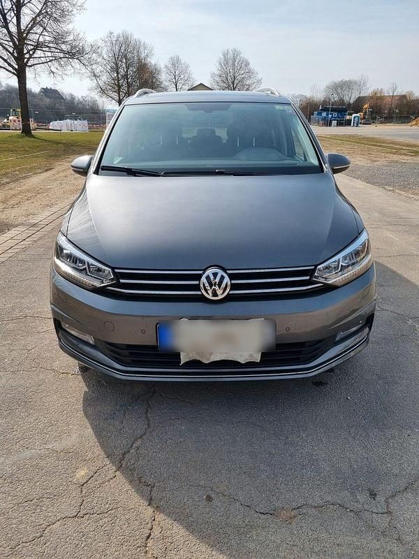 Gebraucht VW Touran Sound 150 PS (110 kW) 2017 Grau Van / Kleinbus