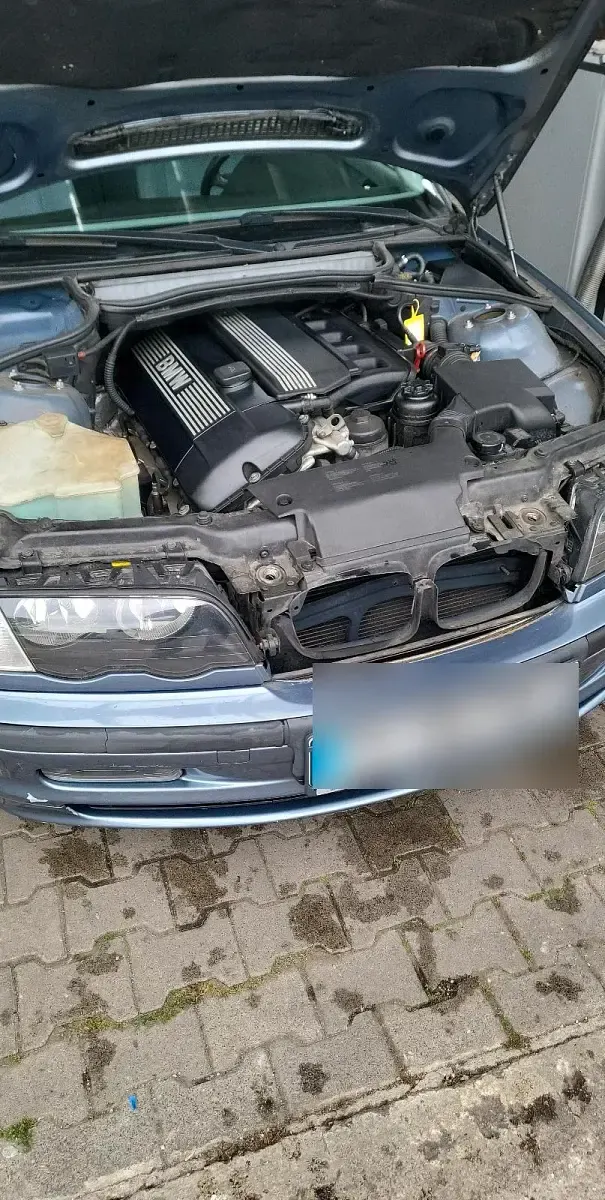 Gebraucht BMW 323 170 PS (125 kW) 1998 Blau Limousine