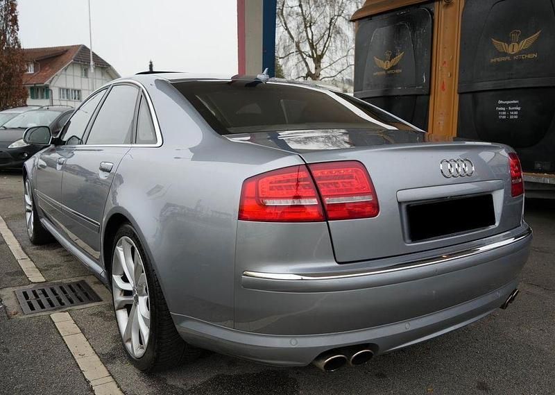 Gebraucht Audi S8 Advanced 450 PS (330 kW) 2009 Silber Limousine