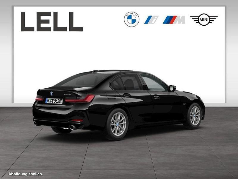 Gebraucht BMW 320e 163 PS (119 kW) 2022 Schwarz Limousine