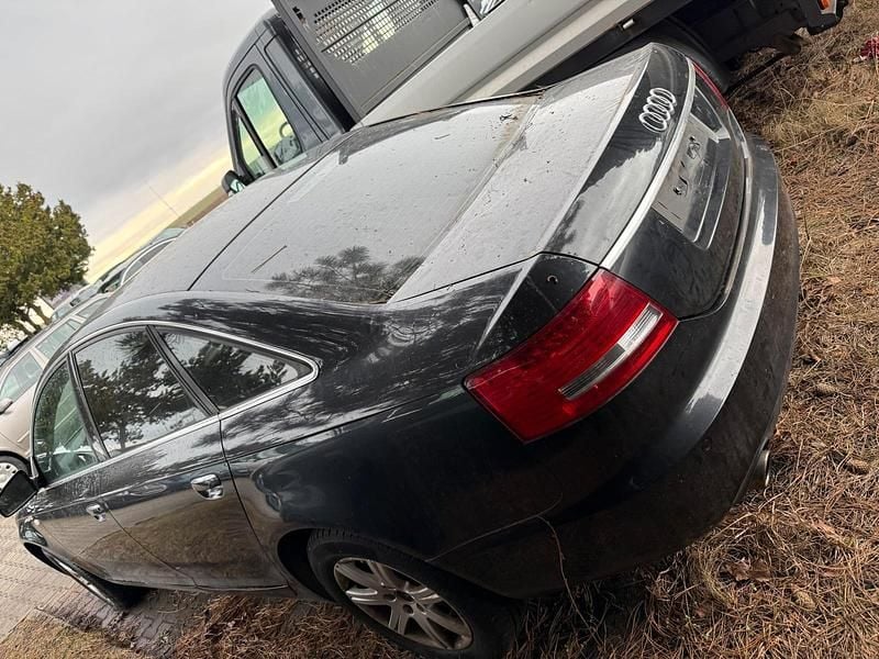 Gebraucht Audi A6 170 PS (125 kW) 2004 Schwarz Limousine