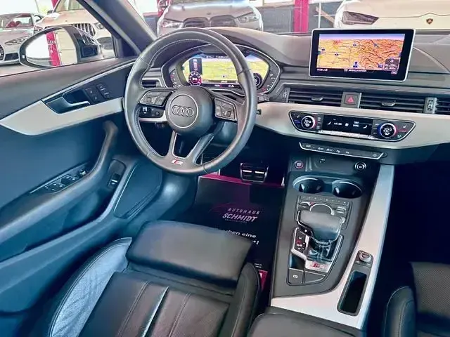 Gebraucht Audi S4 Ambiente 354 PS (260 kW) 2018 Andere Kombi