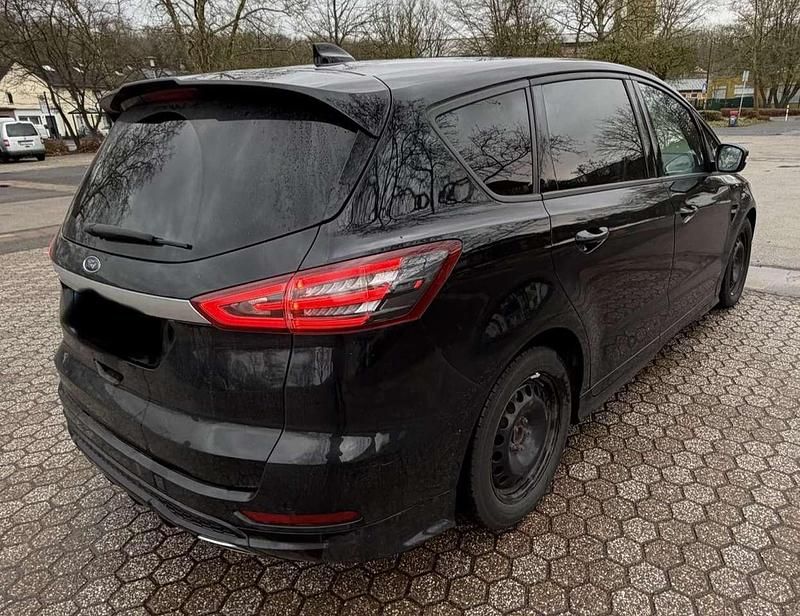 Gebraucht Ford S-MAX ST-Line 241 PS (177 kW) 2019 Schwarz Van / Kleinbus