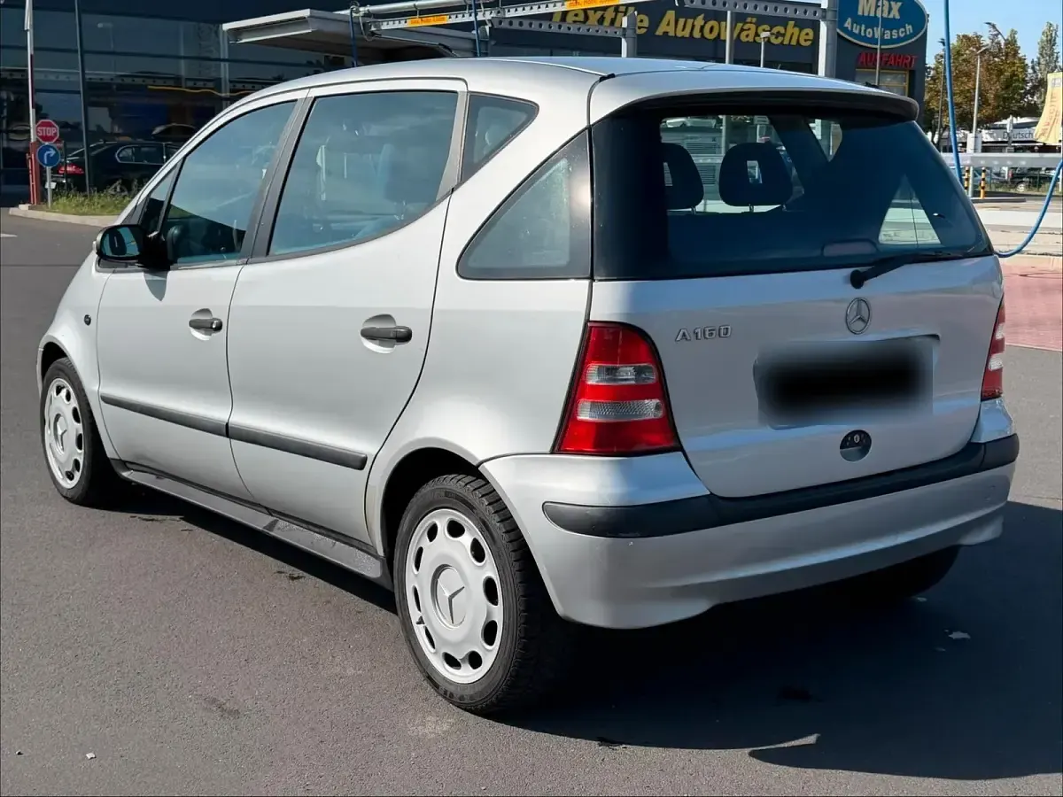 Gebraucht Mercedes A160 Classic 102 PS (75 kW) 2003 Silber Kleinwagen