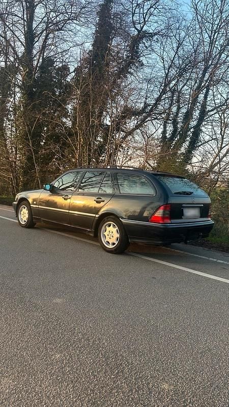 Gebraucht Mercedes C230 Elegance 193 PS (141 kW) 1999 Blau Kombi
