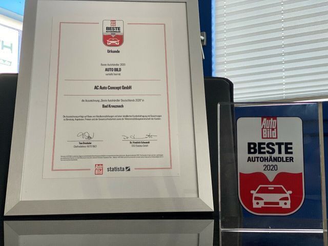 Gebraucht VW T6 150 PS (110 kW) 2018 Reflexsilber metallic (metallic) Van