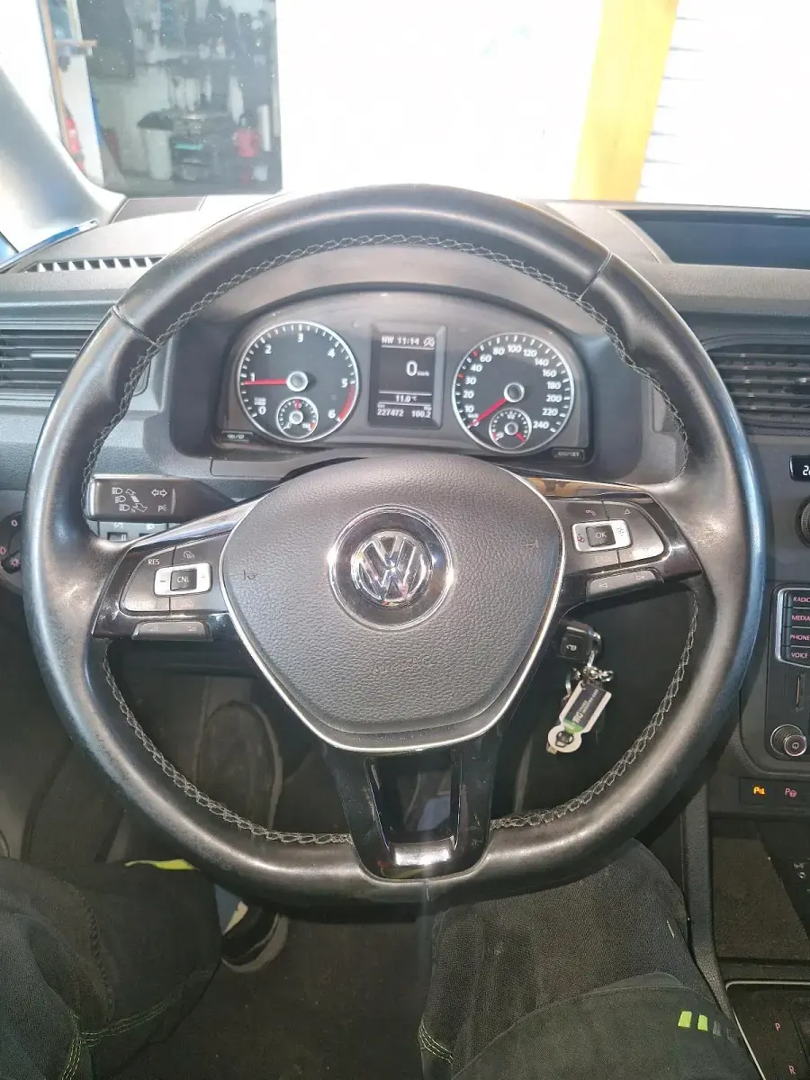 Second-hand VW Caddy 150 CP (110 kW) 2016 Maro Monovolum