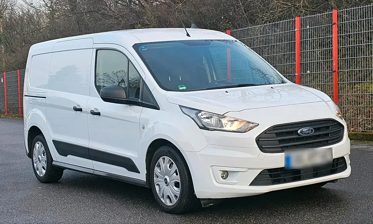 Gebraucht Ford Transit Connect 101 PS (74 kW) 2023 Van / Kleinbus