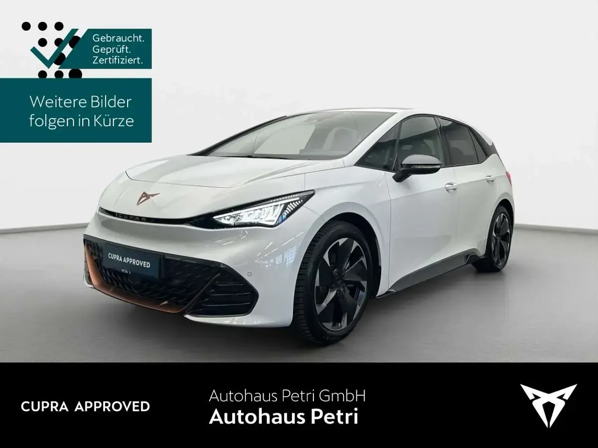 Gebraucht Cupra Born e-Boost 169 kW (231 PS) 2025 Eisweiß Kleinwagen