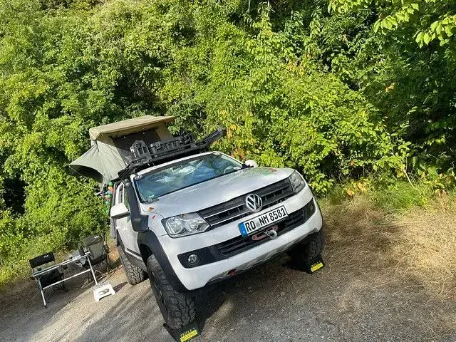 Gebraucht VW Amarok Individual 163 PS (119 kW) 2012 Rot Pickup