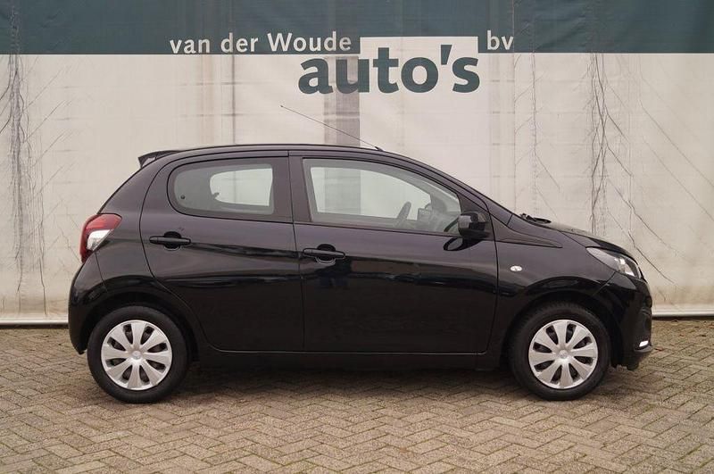 Gebraucht Peugeot 108 Premium 72 PS (52 kW) 2019 Schwarz Limousine