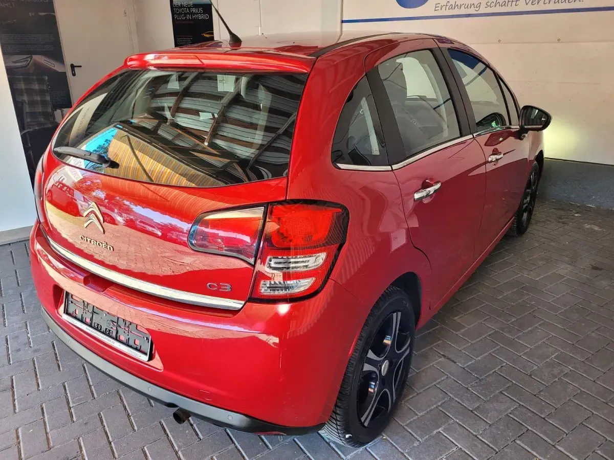 Gebraucht Citroën C3 SELECTION 68 PS (50 kW) 2014 Rot Kleinwagen