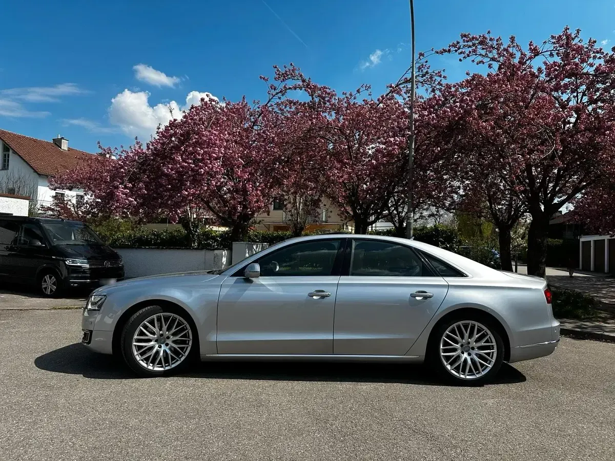 Gebraucht Audi A8 258 PS (189 kW) 2015 Silber Limousine