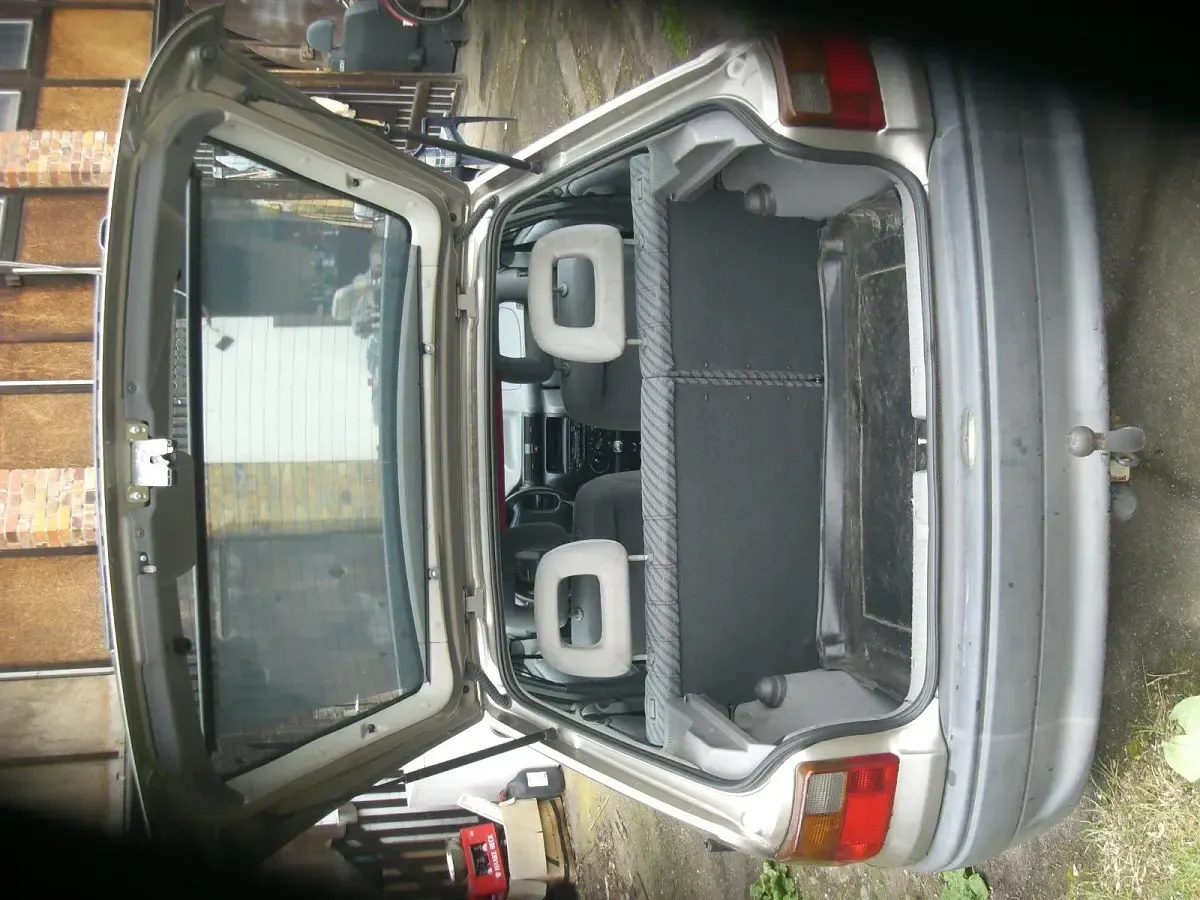 Gebraucht Opel Astra 64 PS (47 kW) 1996 Silber Kleinwagen