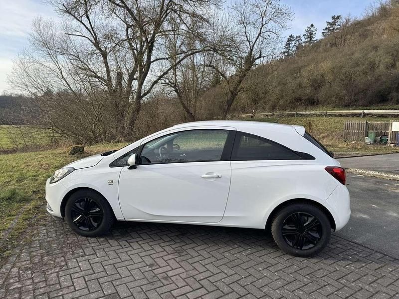 Gebraucht Opel Corsa Edition 69 PS (50 kW) 2016 Weiß Kleinwagen