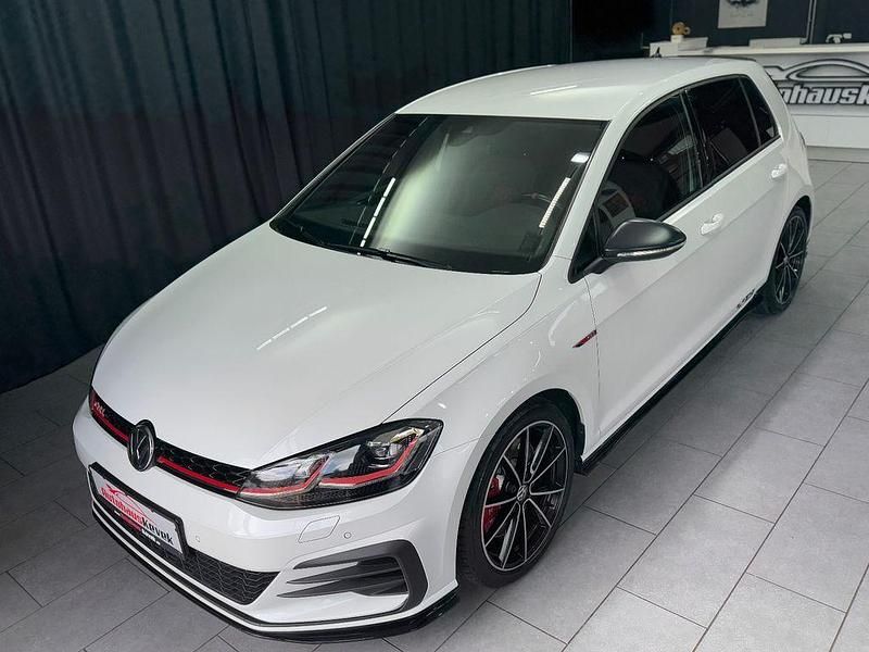 Weiß Gebraucht 2019 VW Golf VII GTI Limousine | 26.999 € (Fairer Preis) - Bild 1/4