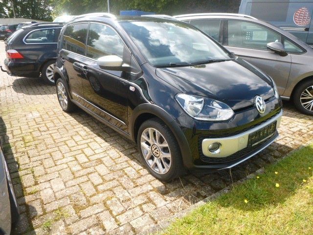 Schwarz Gebraucht 2016 VW cross up! Kleinwagen | 11.990 € (Etwas zu teuer) - Bild 1/4