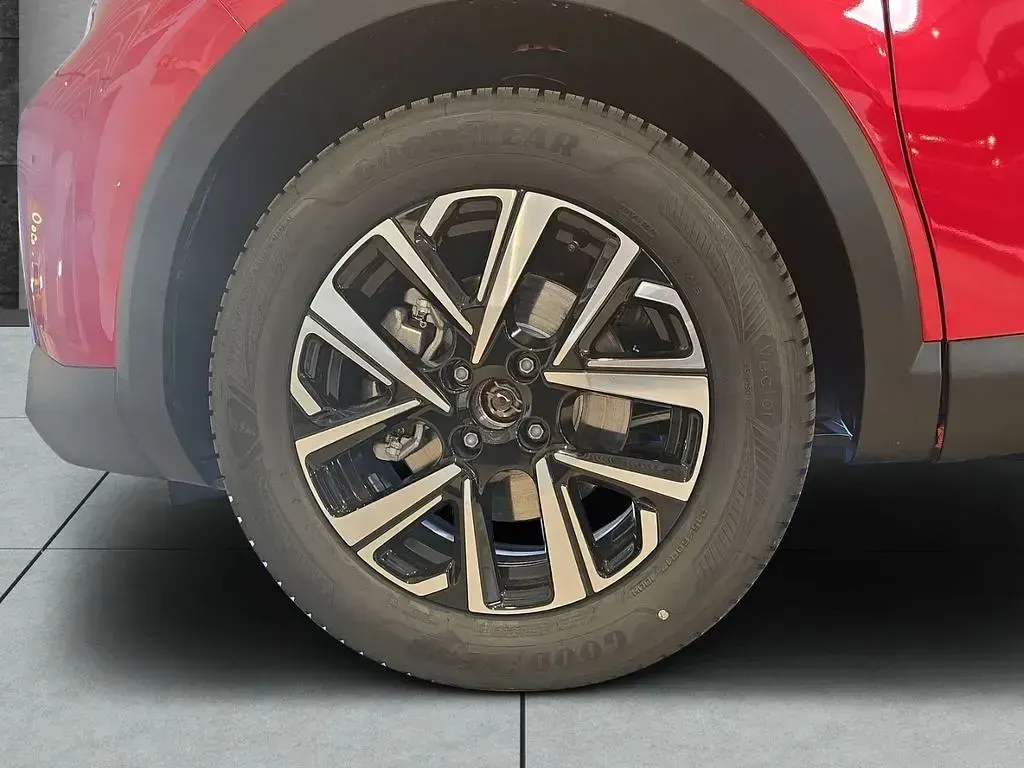 Neu Citroën C4 X 145 PS (106 kW) 2026 Rot SUV