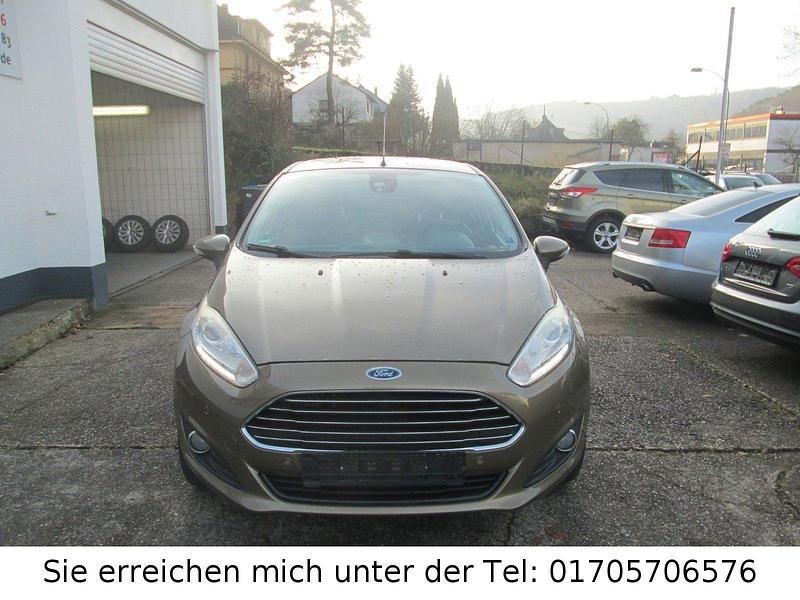 Gebraucht Ford Fiesta Titanium 101 PS (74 kW) 2014 Kleinwagen