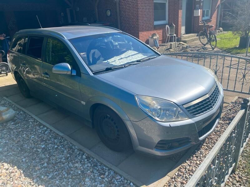 Andere außenfarben Gebraucht 2006 Opel Vectra Kombi | 800 € (Guter Preis) - Bild 1/4