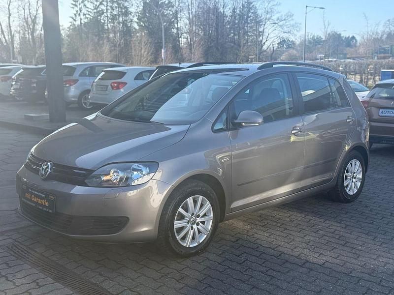 Gebraucht VW Golf Plus Cross 105 PS (77 kW) 2013 Braun Van / Kleinbus