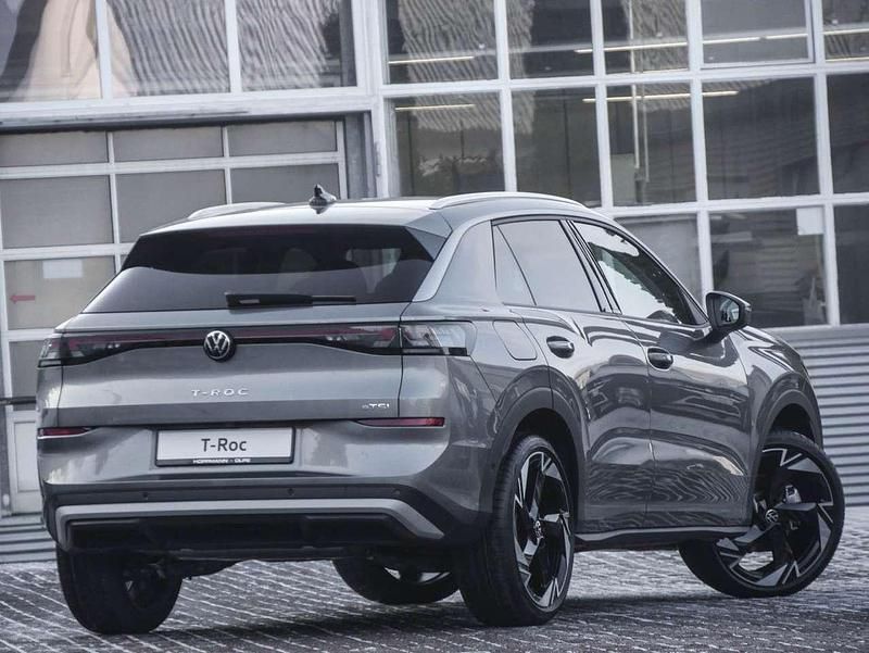 Neu VW T-Roc Style 150 PS (110 kW) 2026 Grau SUV