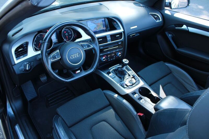 Gebraucht Audi A5 Cabriolet S-Line 177 PS (130 kW) 2015 Grau Cabrio