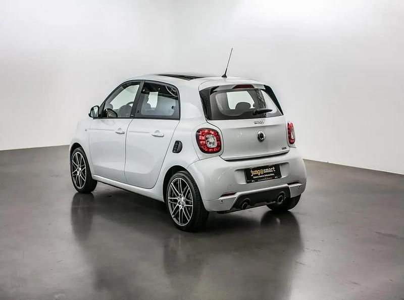 Gebraucht Smart ForFour Brabus Xclusive 121 PS (88 kW) 2019 Weiß (white (uni) (weiß)) Kleinwagen