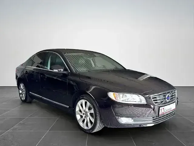 Gebraucht Volvo S80 Momentum 181 PS (133 kW) 2015 Schwarz Limousine