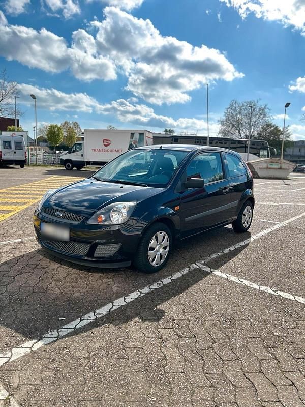 Gebraucht Ford Fiesta 60 PS (44 kW) 2007 Schwarz Kleinwagen