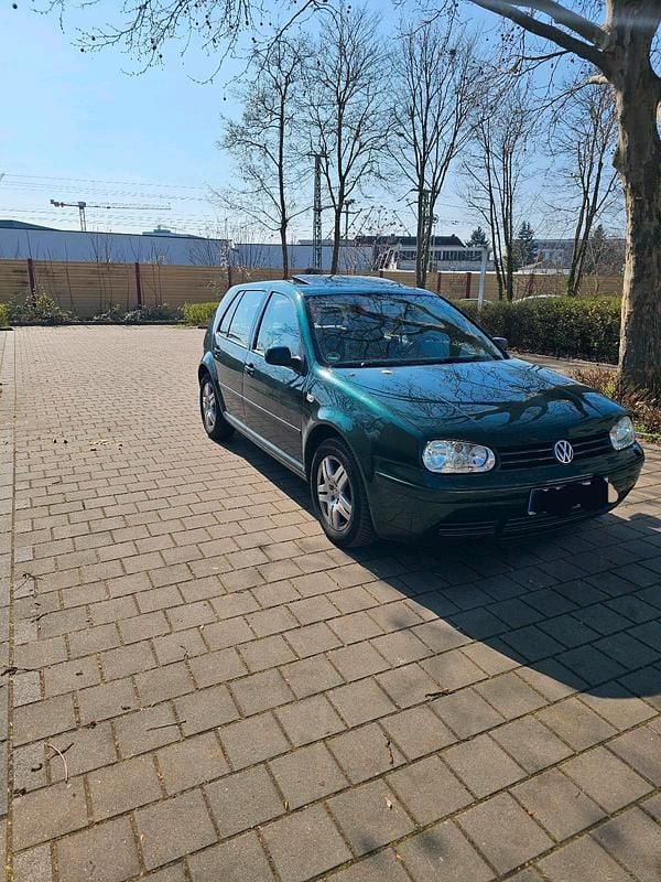 Gebraucht VW Golf IV 116 PS (85 kW) 2001 Grau Kleinwagen