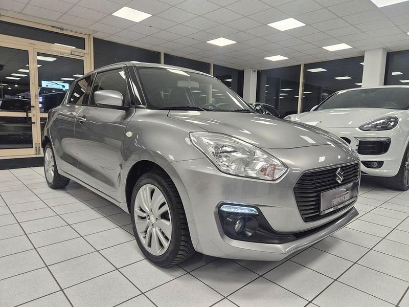 Gebraucht Suzuki Swift Comfort 90 PS (66 kW) 2019 Grau Kleinwagen