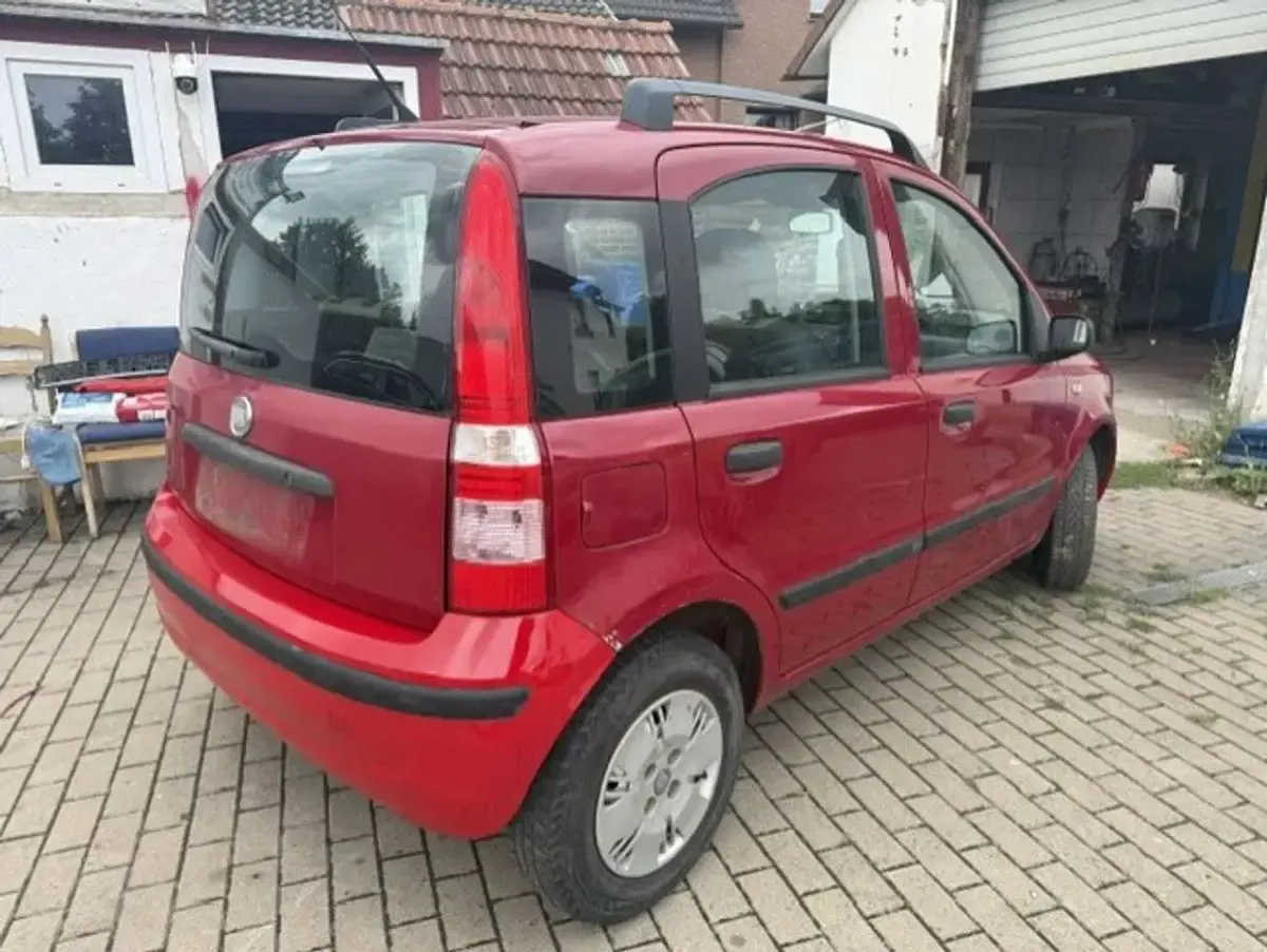 Gebraucht Fiat Panda Dynamic 60 PS (44 kW) 2005 Garanzarot Kleinwagen
