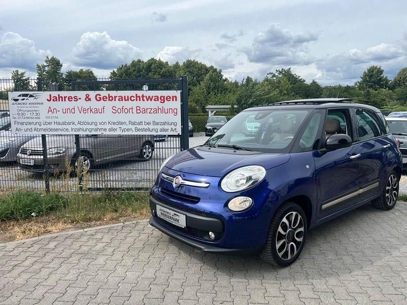 Schwarz Gebraucht 2014 Fiat 500L Lounge Van / Kleinbus | 8.999 € (Etwas zu teuer) - Bild 1/4