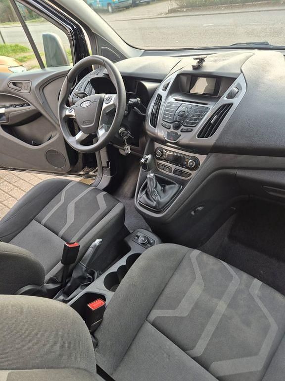 Gebraucht Ford Tourneo Connect Titanium 101 PS (74 kW) 2017 Schwarz Van / Kleinbus