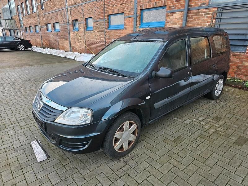 Gebraucht Dacia Logan 92 PS (67 kW) 2012 Grau Kombi