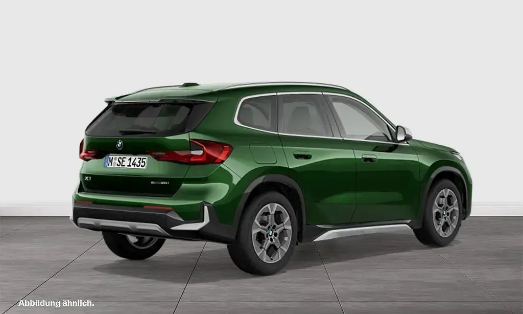 Gebraucht BMW X1 xLine 156 PS (114 kW) 2023 Grün SUV