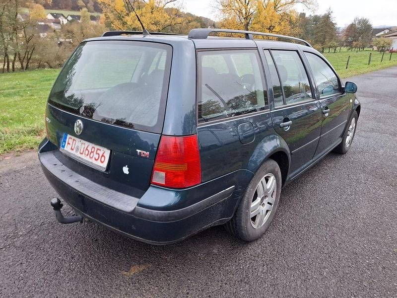 Gebraucht VW Golf IV Basis 101 PS (74 kW) 2002 Kombi