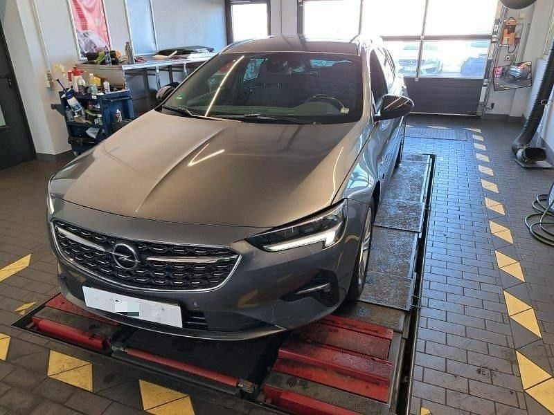 Gebraucht Opel Insignia Elegance 174 PS (127 kW) 2021 Grau Kombi
