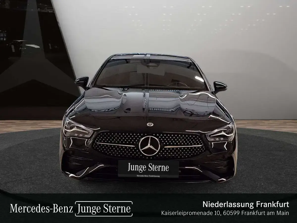 Gebraucht Mercedes CLA200 AMG 163 PS (119 kW) 2025 Kosmosschwarz Kombi