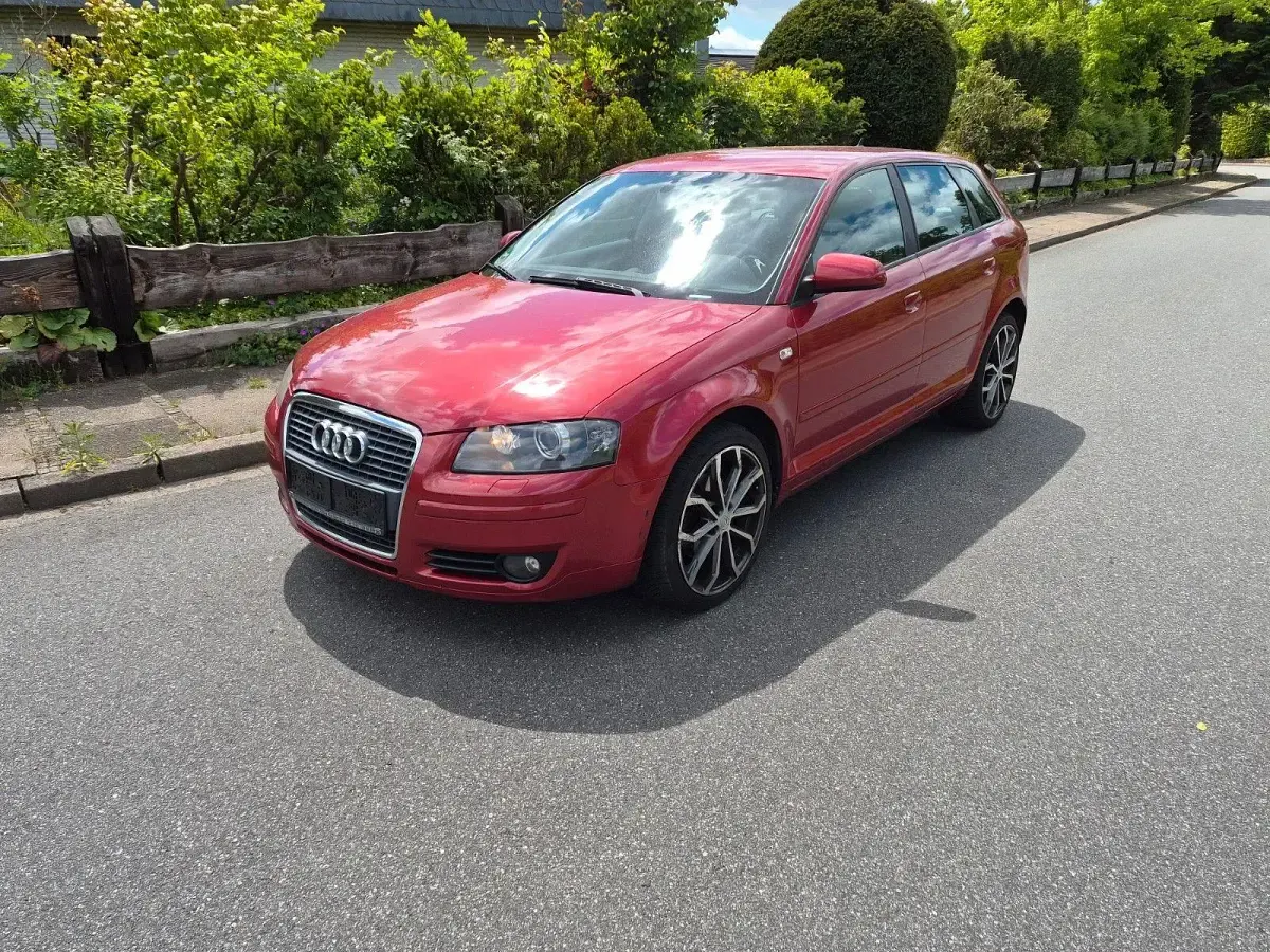 Gebraucht Audi A3 Ambition 140 PS (102 kW) 2006 Rot Kleinwagen