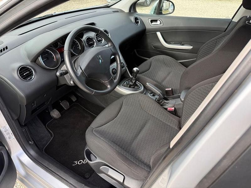 Gebraucht Peugeot 308 SW Premium 120 PS (88 kW) 2010 Kombi