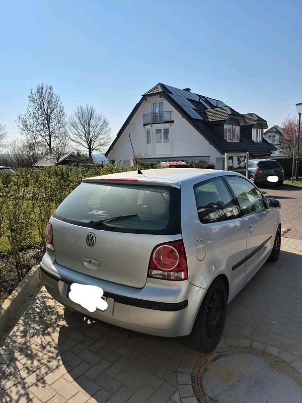 Gebraucht VW Polo 61 PS (44 kW) 2001 Grau Kleinwagen