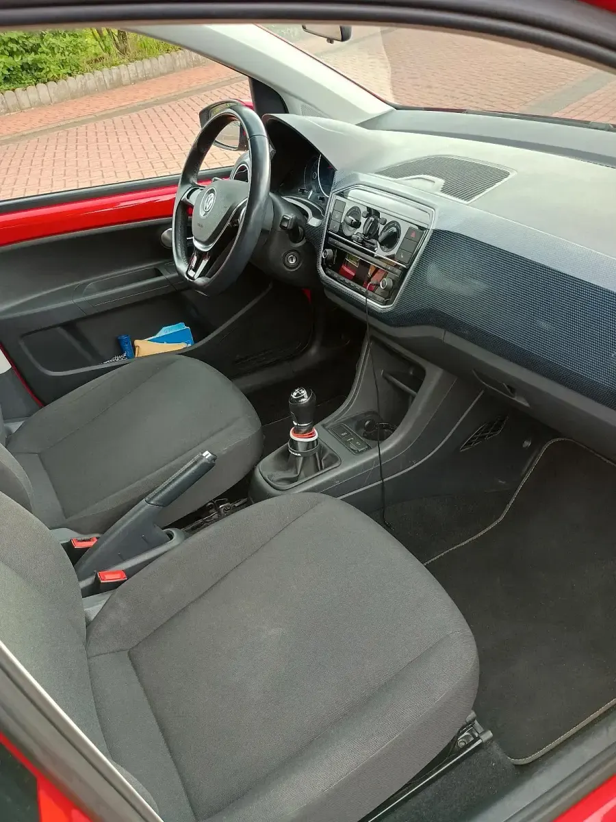 Gebraucht VW up! Move 90 PS (66 kW) 2017 Rot Kleinwagen