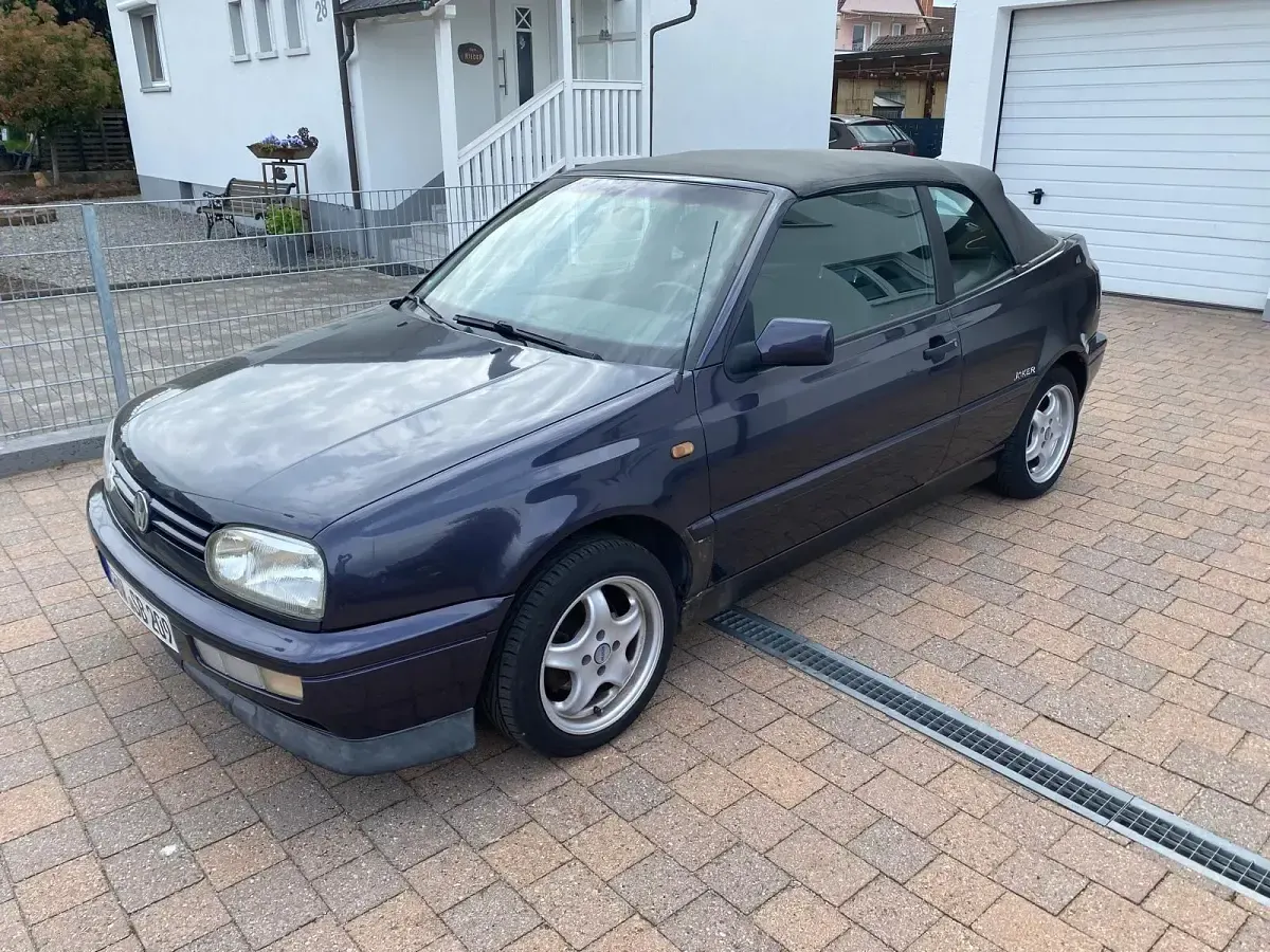 Gebraucht VW Golf Cabriolet 75 PS (55 kW) 1997 Violet Cabrio