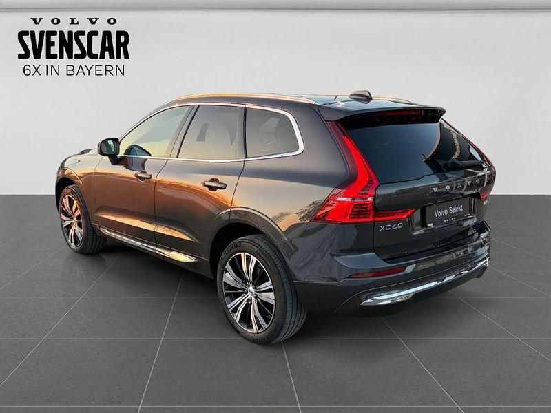 Gebraucht Volvo XC60 Ultimate 235 PS (172 kW) 2022 Grau SUV