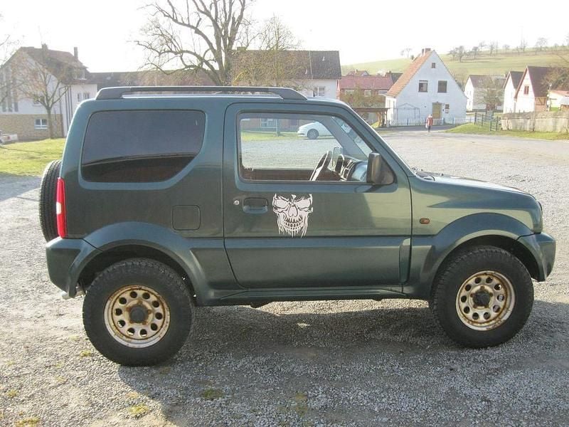 Gebraucht Suzuki Jimny 82 PS (60 kW) 2001 Grün SUV