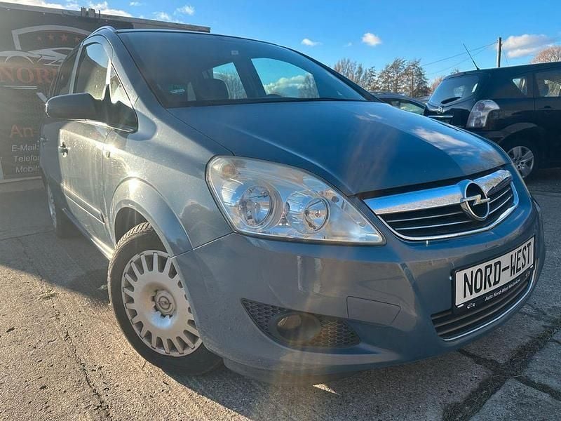 Gebraucht Opel Zafira Edition 116 PS (85 kW) 2009 Van / Kleinbus